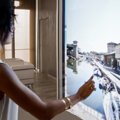 Waterproof Capacitive Multi Touch Foil 55 Inch USB Interactive Projection Touch